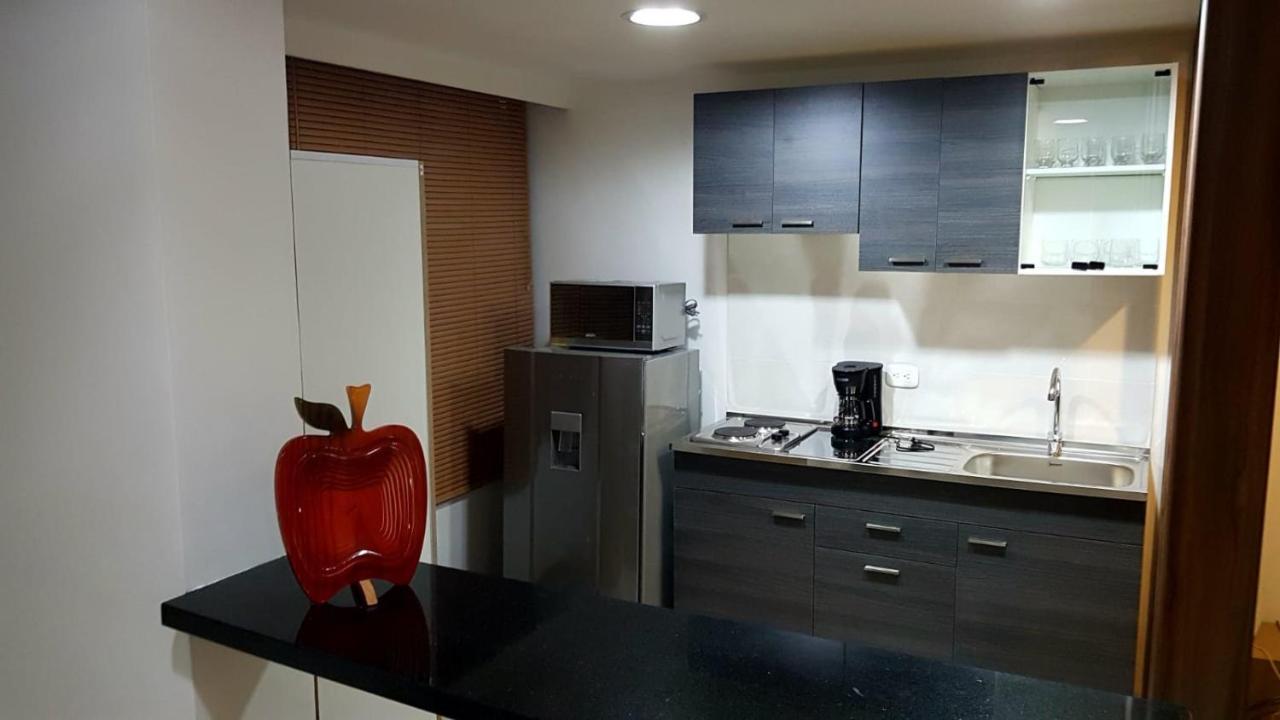 Apartamento Parque Virrey Bogotá Exteriör bild