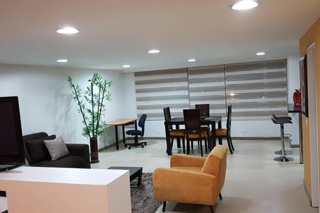 Apartamento Parque Virrey Bogotá Exteriör bild
